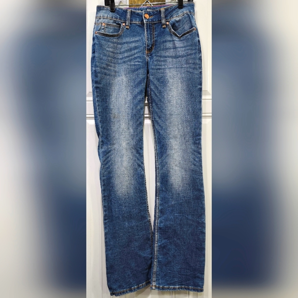 Wrangler Medium Wash Boot Cut Women's Juniors Blue Jeans Size 7 x 36 long